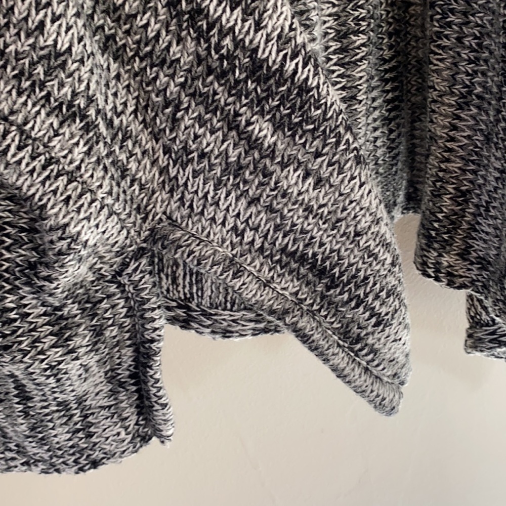 Express Aztec Cardigan - One Size - Picture 11 of 11